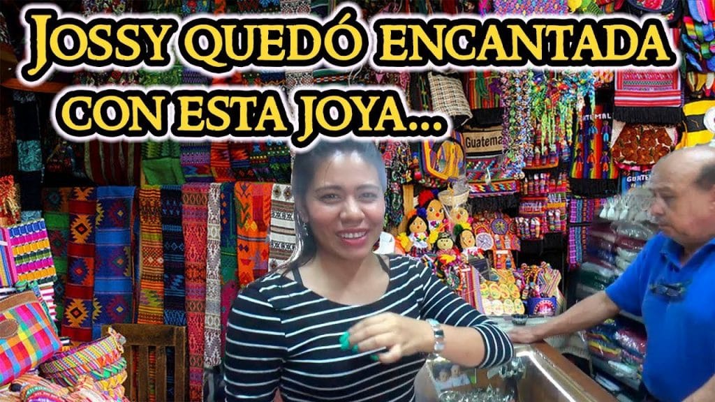 mercado de artesanias en la ciud