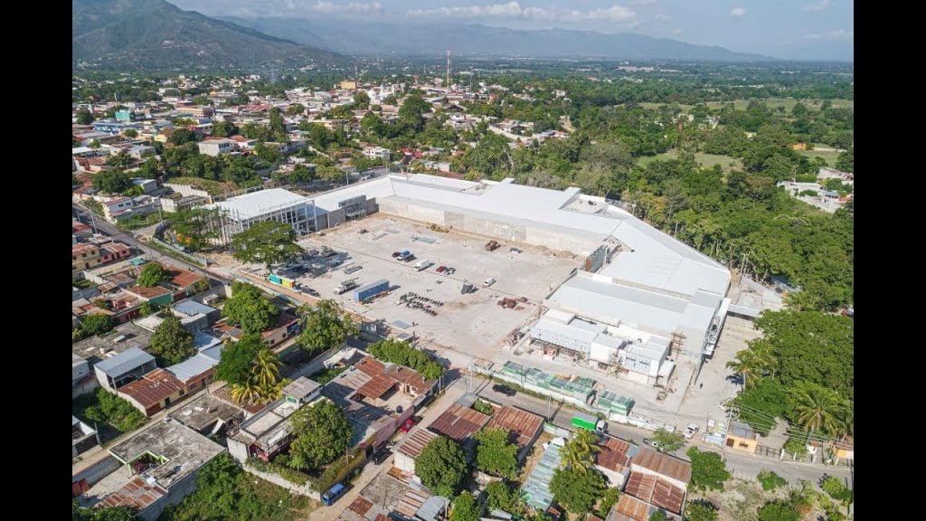 centro comercial pradera zacapa