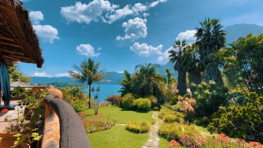 hotel y restaurante bambu santia