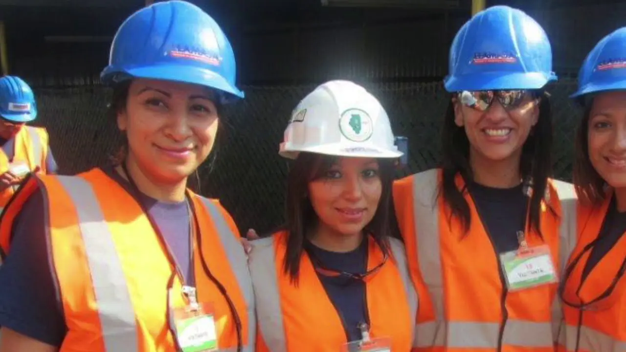 Llamasa: 36 Años Innovando y Transformando la Industria en Guatemala 30 llamasa